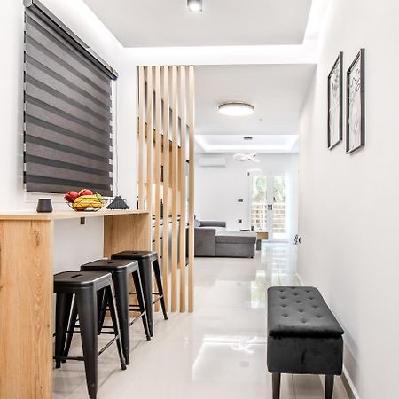 New Luxury Apartment Near Center With Garden View Bendevís 외부 사진